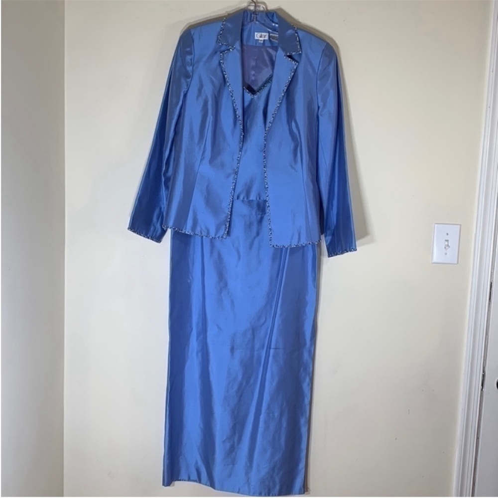 Gilar Jewel Embroidered Pure Silk 3-Piece Blazer Vest Maxi Skirt Set. 10.